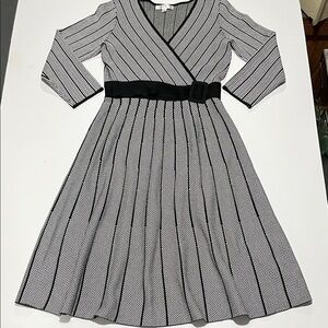 Robbie Bee Black/White 1/4 Sleeve Belt Dress Cable Stretchy Rib Knit Geometric